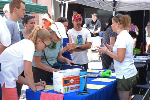 Members of the Solar Roof Dynamics team help consumers learn more about going solar.